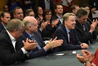 UAW-Ford Handshake